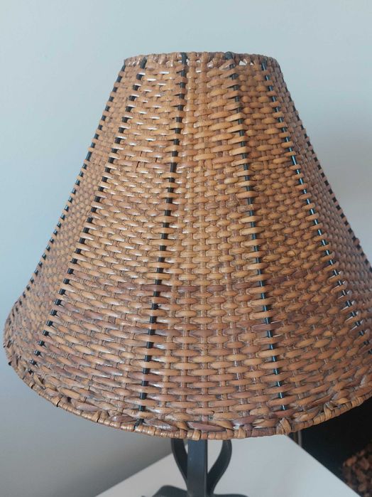 Candeeiro mesa estilo rústico