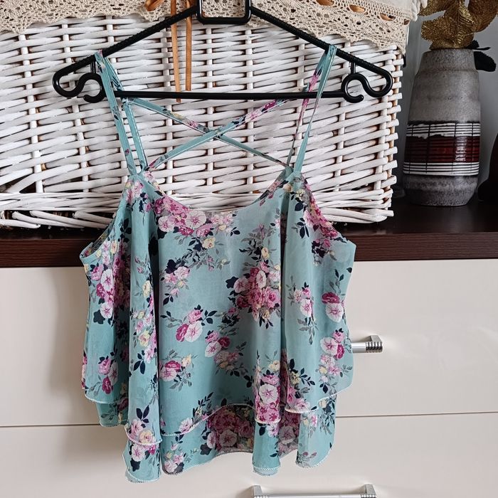 Bluzka top w kwiaty