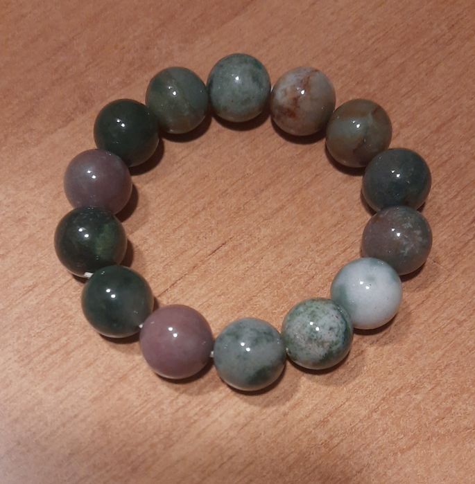 Браслет з натурального каменю, яшми