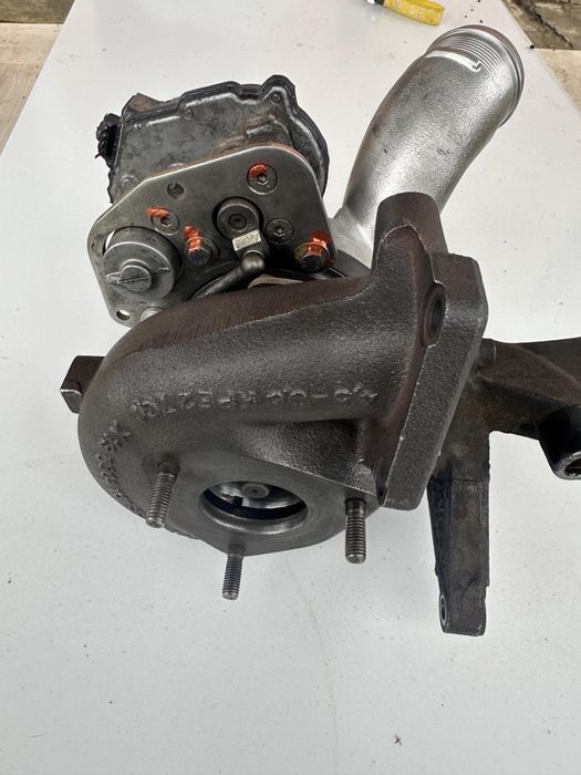 Турбіна на Ауді Q7 3 літри дизель