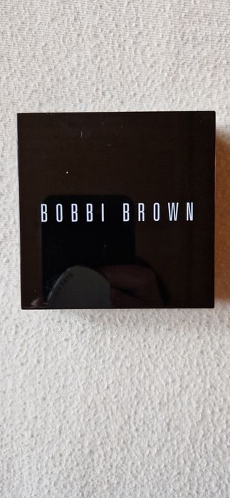 Rozświetlacz Bobbi Brown Pink Glow