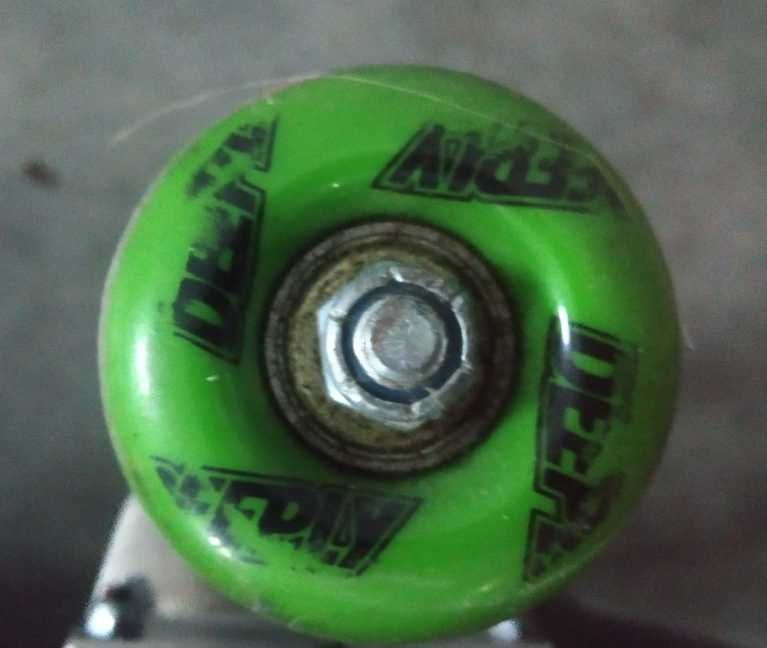 Skate Completo – Em Bom Estado – Pronto a Andar