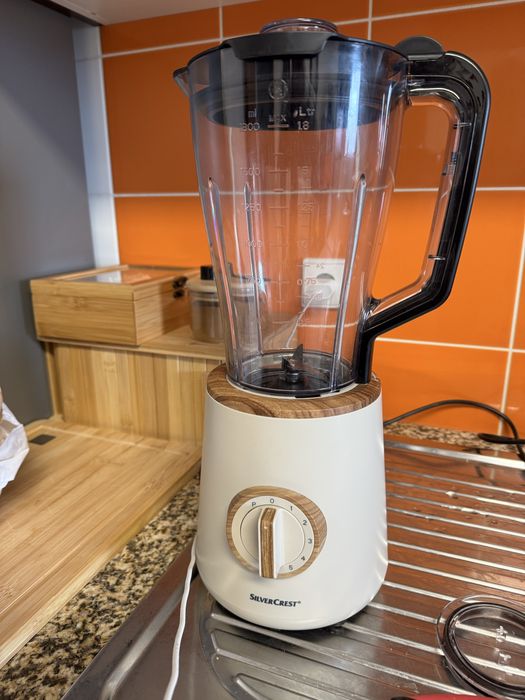 Liquidificadora bege lidl coleção