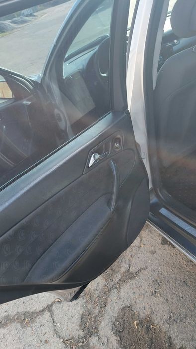 Продам мерседес w203