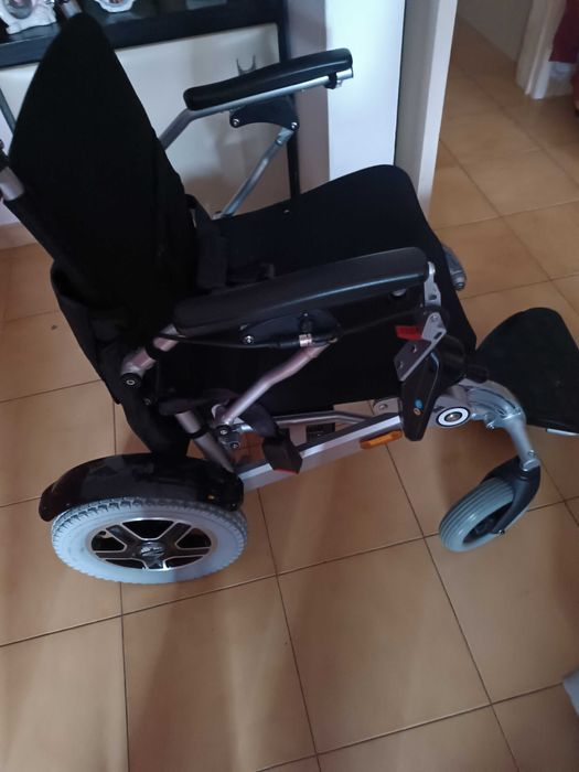 Cadeira de rodas elétrica dobrável de alumínio Troya Mobiclinic