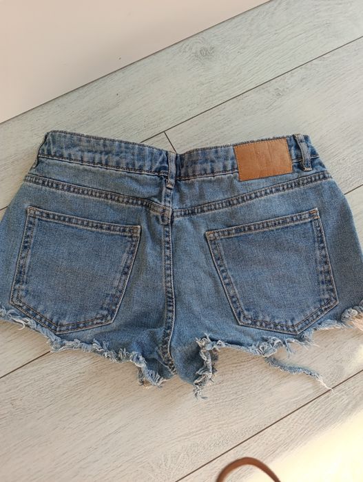 Spodenki szorty jeansowe dziury s 36 poszarpane