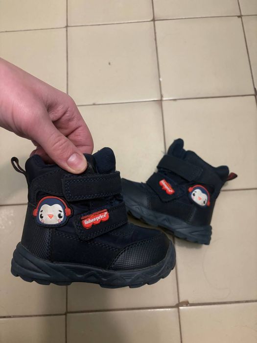 Чоботи fisher price