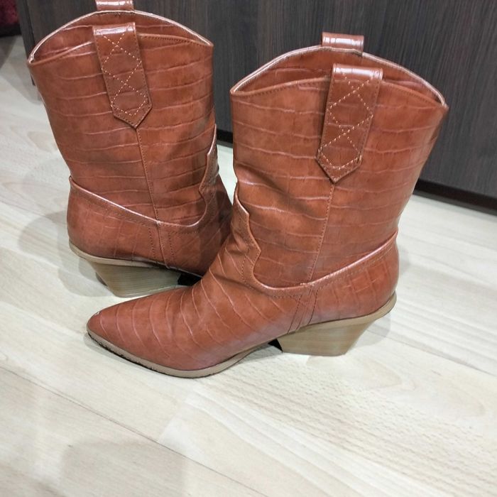 Kozaki kowbojki rozmiar 40