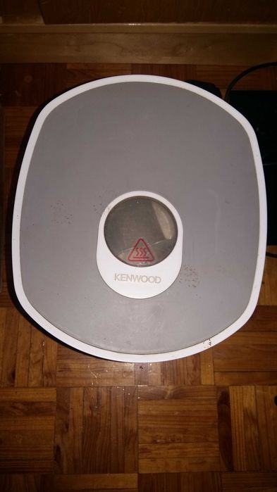Maquina fazer pão Kenwood para peças ou reparar