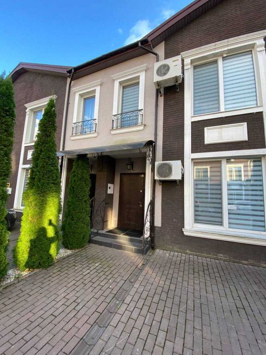 Продаж таунхауса з ремонтом (Перший Парковий) SL