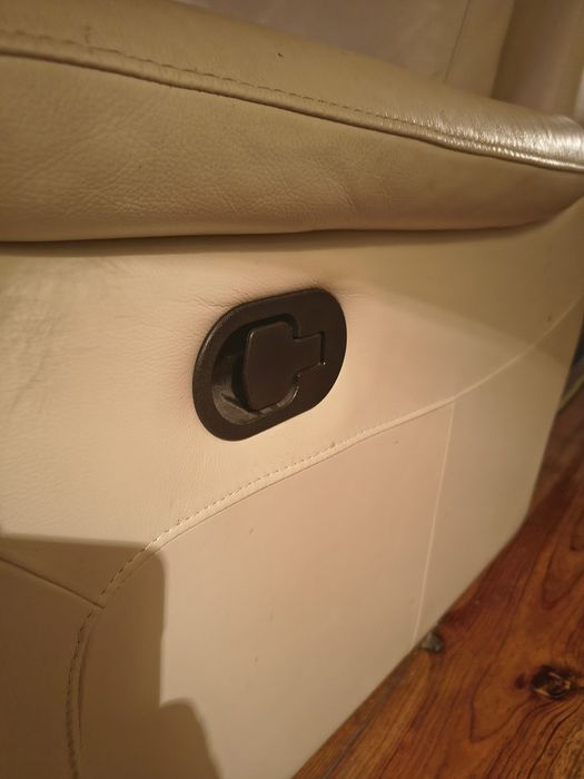 Sofá em pele Chateaux d'Ax