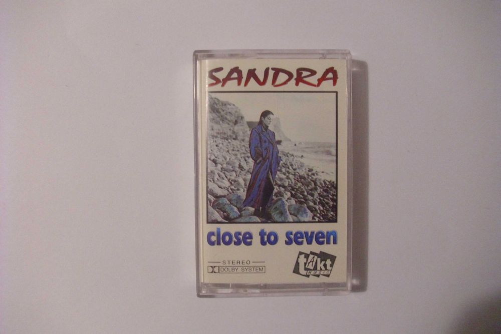 Sandra - "Close To Seven" kasta {Super stan)