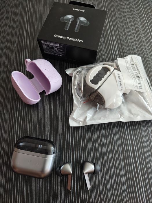 навушники Samsung Galaxy Buds 3 Pro,  вживані