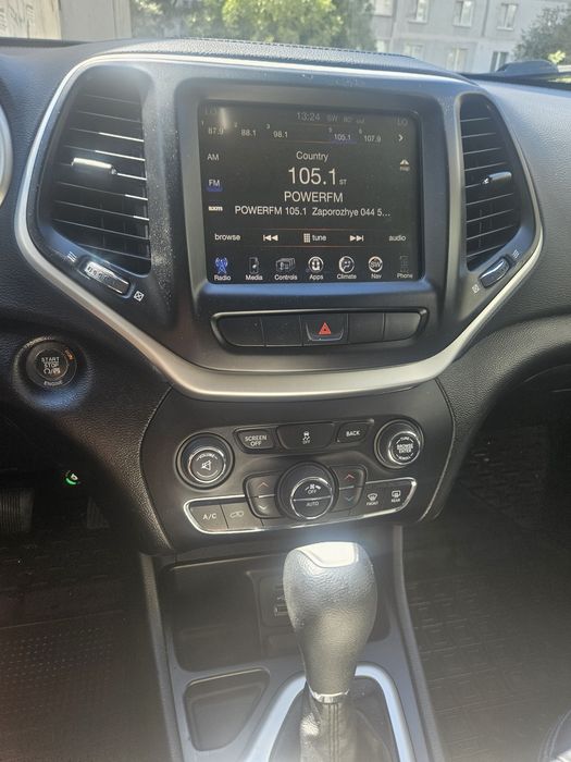 Jeep Cherokee Limited White