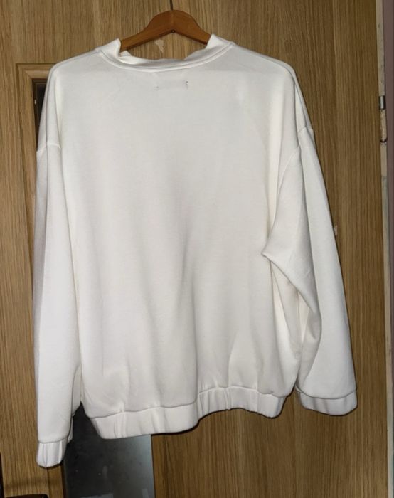 Biała bluza sinsay