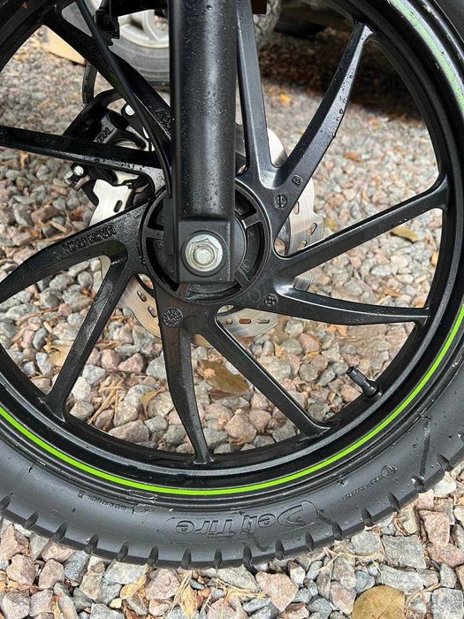 Продам Spark R36