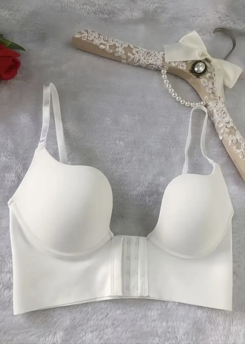 Бюстгальтер анатомічний