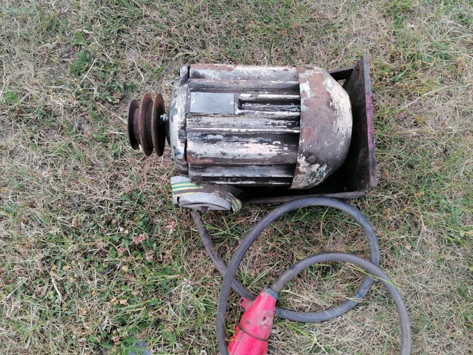 Silnik 3 fazy mocy, ok.2kw