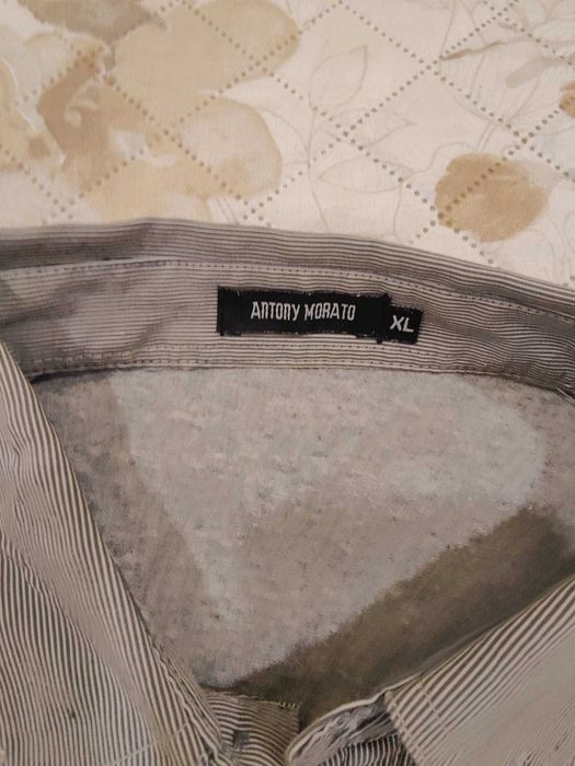 Polo Antony Morato tam. XL em ótimo estado