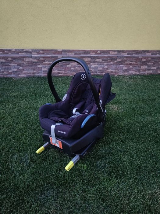 Автокрісло Maxi Cosi