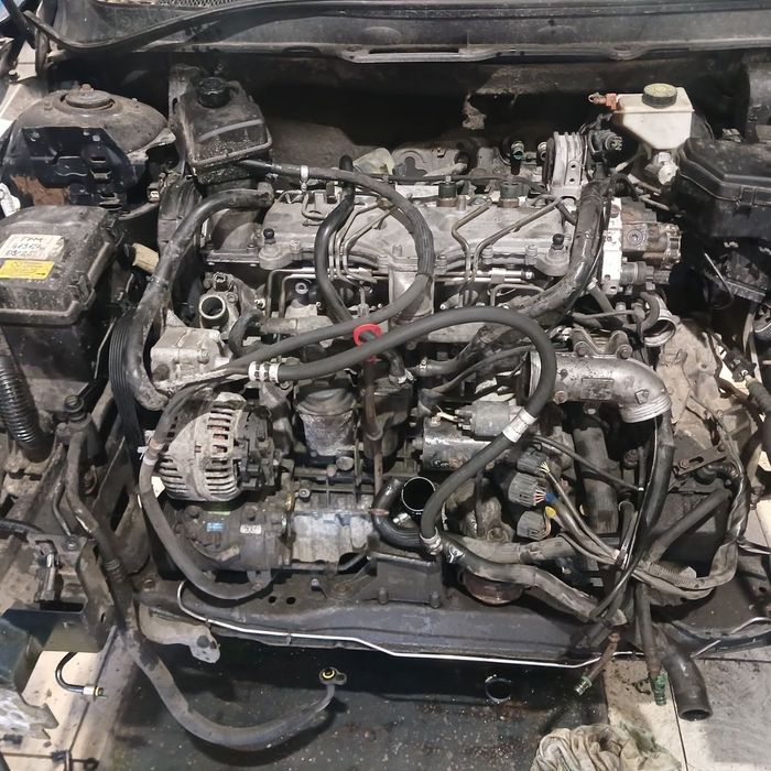 Двигун мотор 2.4 дизель Volvo в гарному стані