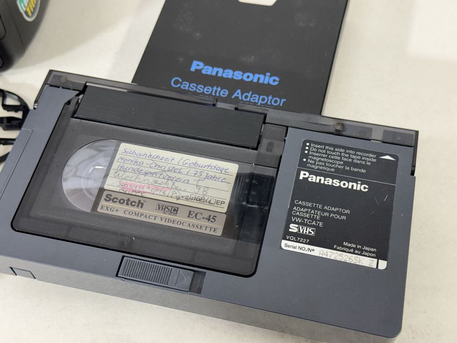 Kamera analogowa Panasonic VHS NV-RX10EG torba bateria ładowarka