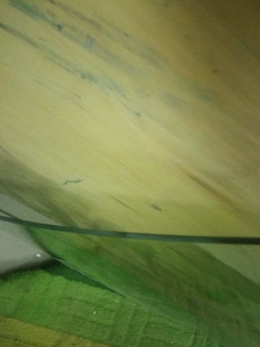 Продам боковое стекло для автомобиля Тойота