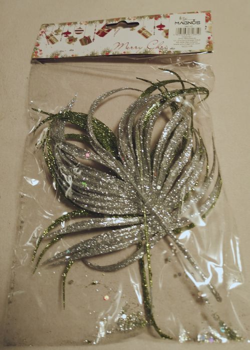 Liście świąteczne ozdobne