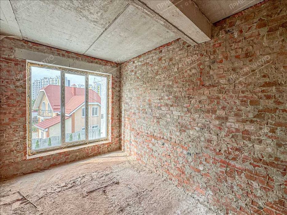 Ексклюзивний таунхаус на Браїлках, введений в експлуатацію