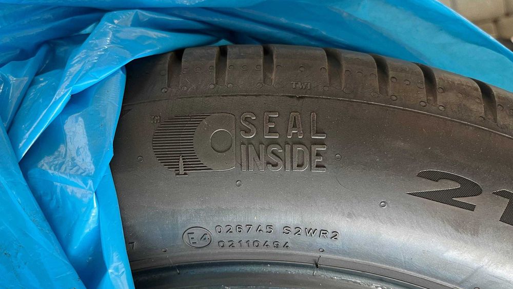 4szt. Pirelli Cinturato P7 215/55 R17 94V  SEAL INSIDE - Lato (segment Premium)