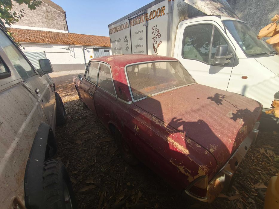 Vendo Ford cortina e taunus