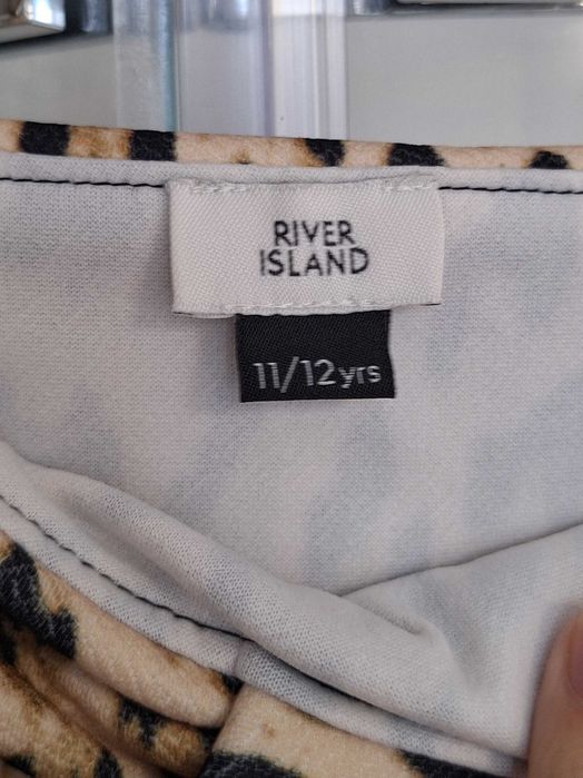 Sukienka panterka rozkloszowana hiszpanka odkryte ramiona