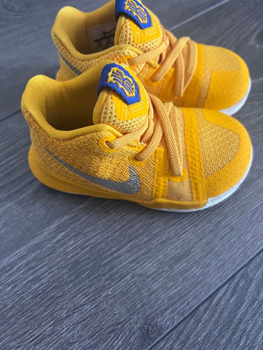 Кросовки оригинал Nike на хлопчика 21 розмір, пінетки 3-6 міс, 6–9 міс