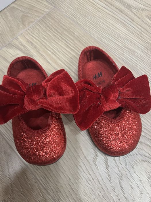 Балетки велюрові H&M
