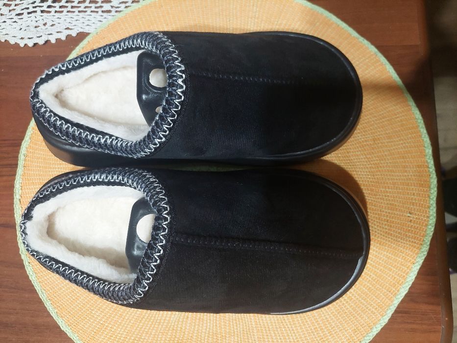 Nowe super ciepłe kapcie r 39,długość wewnątrz 24,5-25cm,gruba podeszw