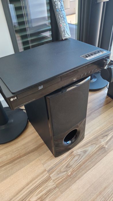 Home Cinema LG LHB 755W 1200 Watts