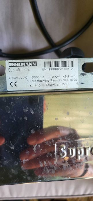 Napęd do bramy garażowej marki Hormann SupraMatic E