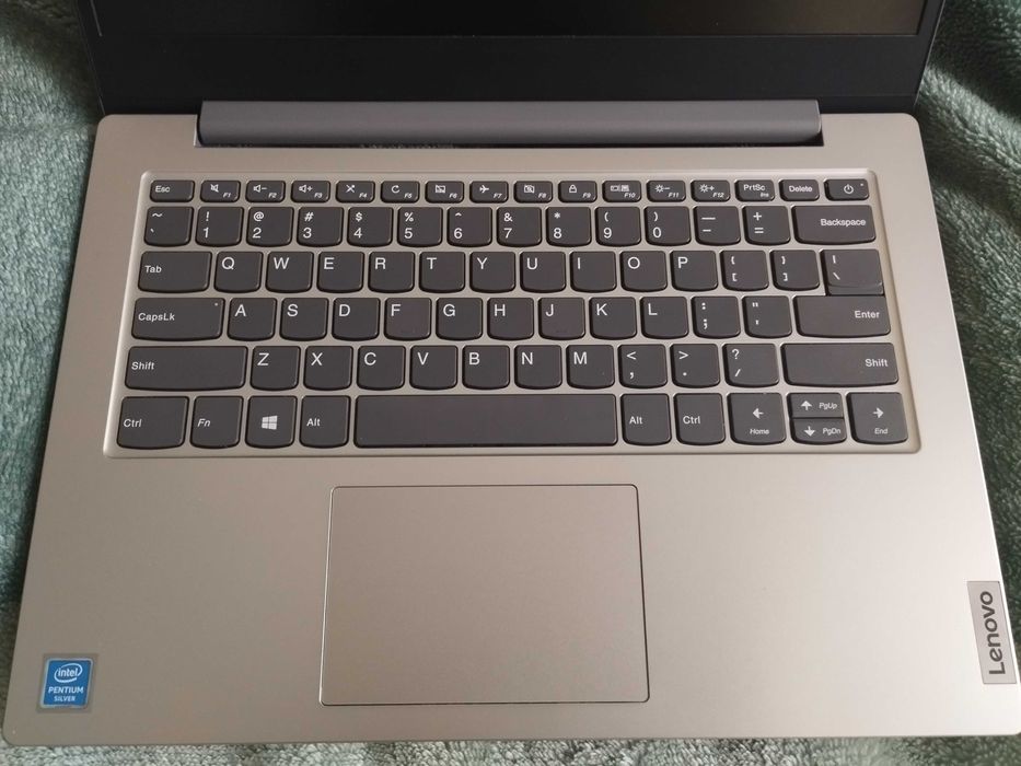 Laptop Lenovo IdeaPad 1