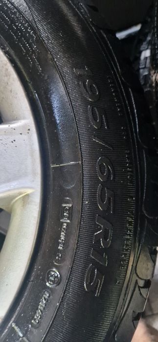 Felgi aluminiowe z oponami BMW 15" 5x120