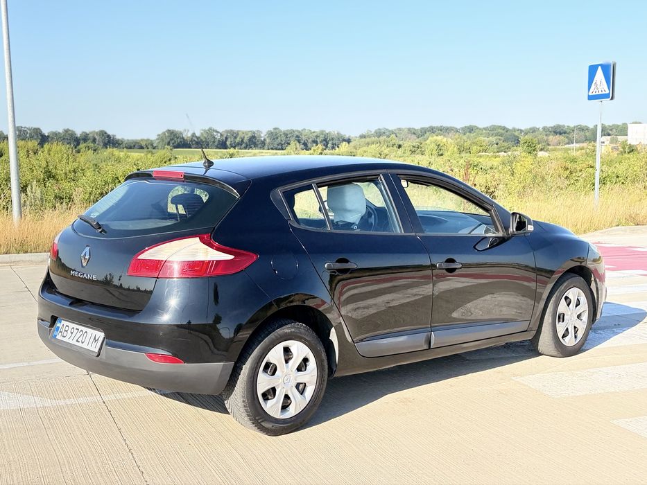 Renault Megane 3 2011 1.6 бензин