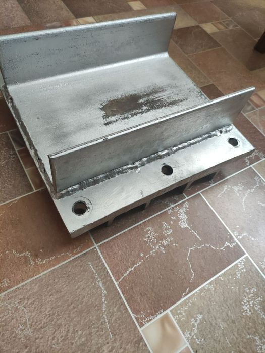 Пресс (станина) на шпильках ф16мм.