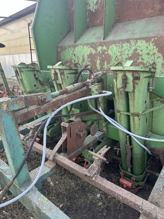 Картоплесажалка HASSIA 4 рядкова