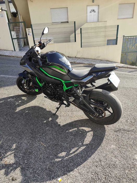 Mota Kawasaki zh2
