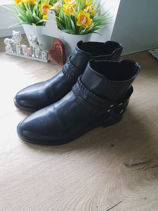 Buty przejściowe nowe roz 38.