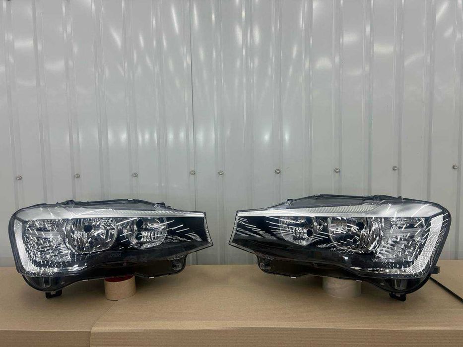 Фари BMW X3 F25 2014 - 2017 року