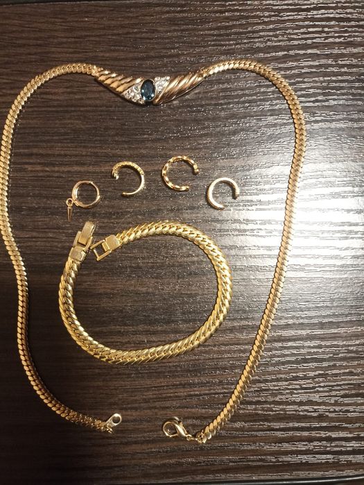 Лот набір біжутерії