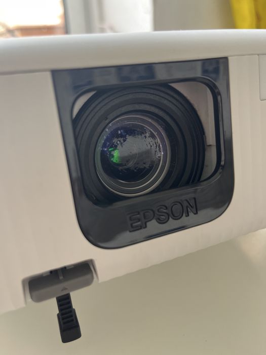 Projector epson