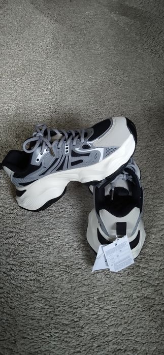 Sneakersy Cropp rozmiar 37, nowe z metką