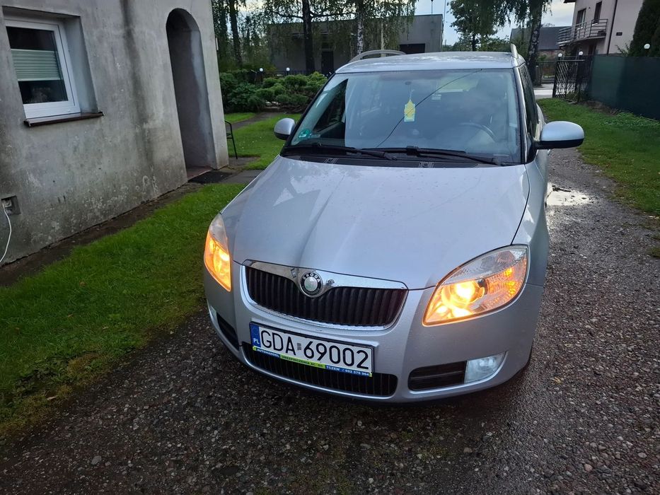 Skoda Fabia Skoda Fabia 1.6 Benzyna | Automat | WEBASTO | Grzane fotele