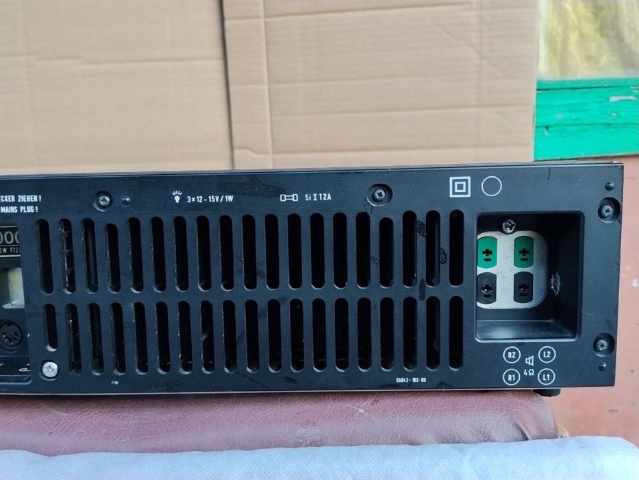 Усилитель GRUNOIG R 2000-2